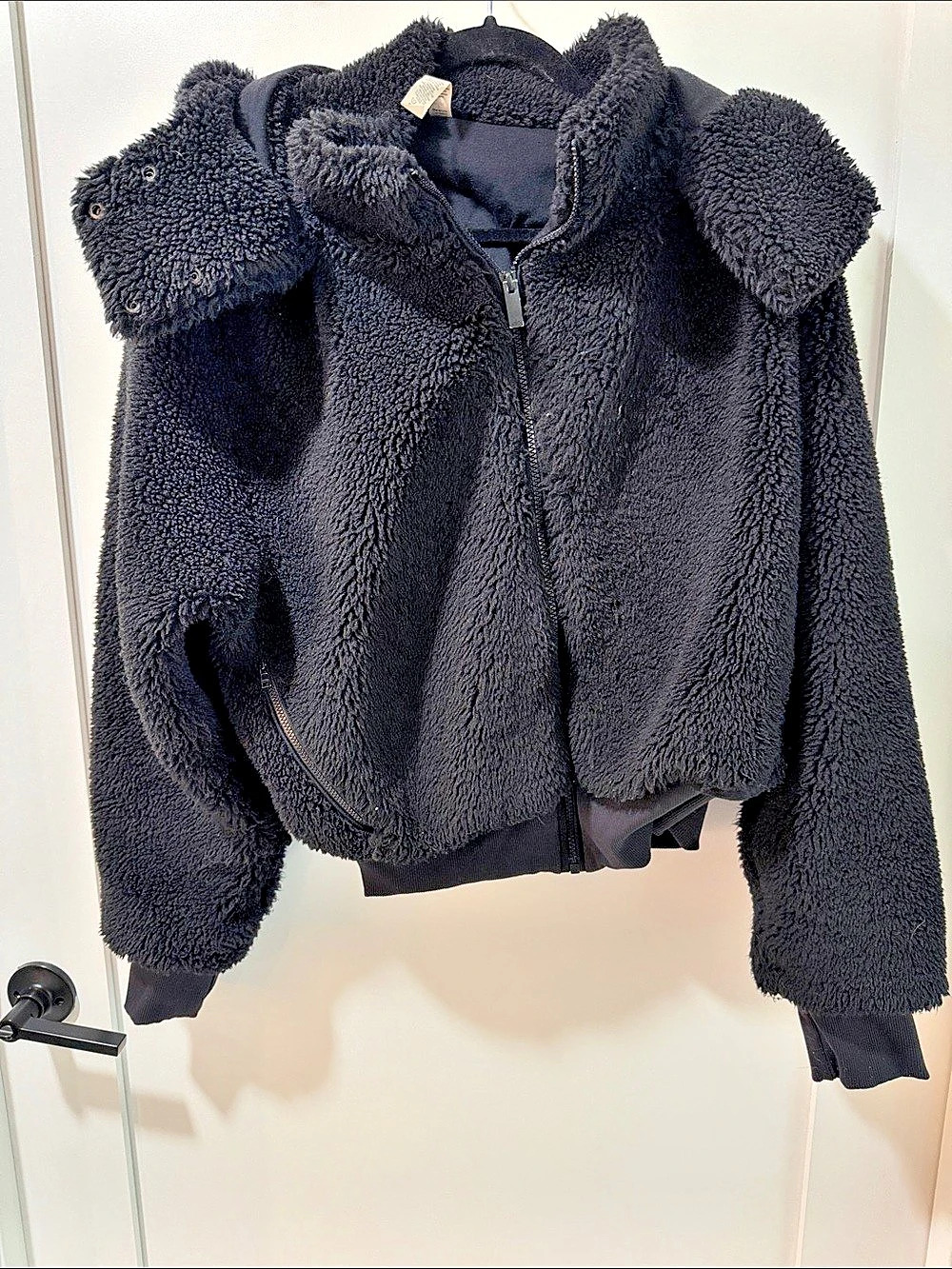 alo Black Teddy Jacket Size Medium Like New